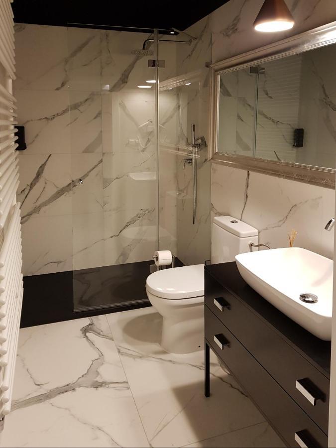 Apartamenty Carskie Koszary Замостя Екстер'єр фото